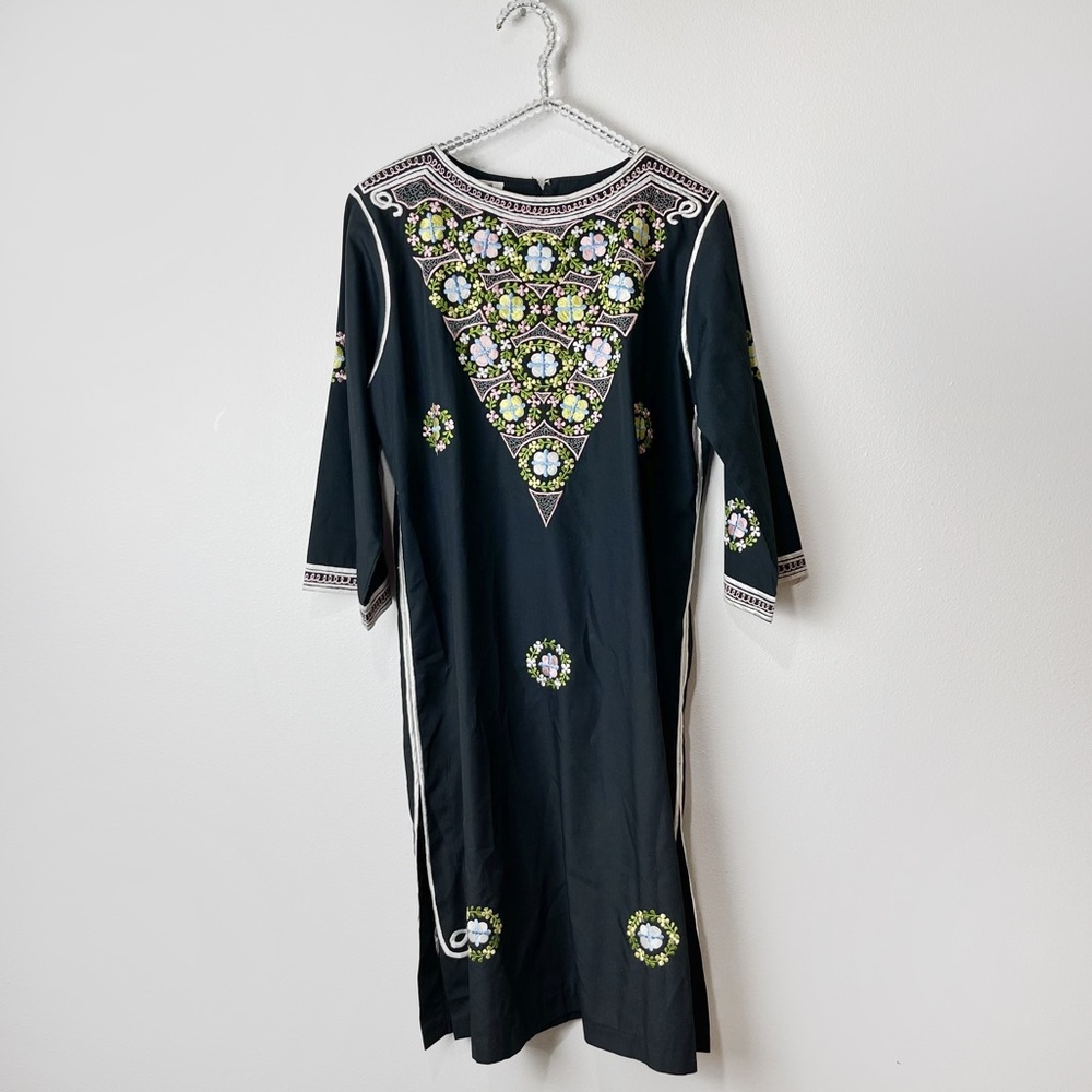 Vintage The Emporium Embroidered Kaftan Tunic Dress Floral Black Pink